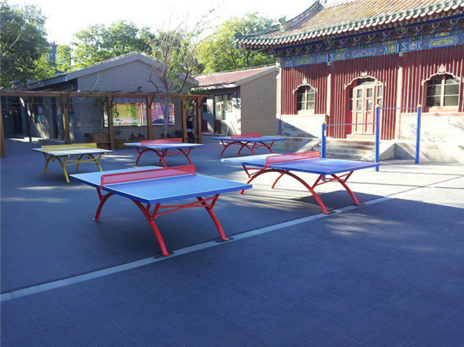 悬浮式拼装运动地板羽毛球-九江旺红文体用品设施有限公司 产品展示